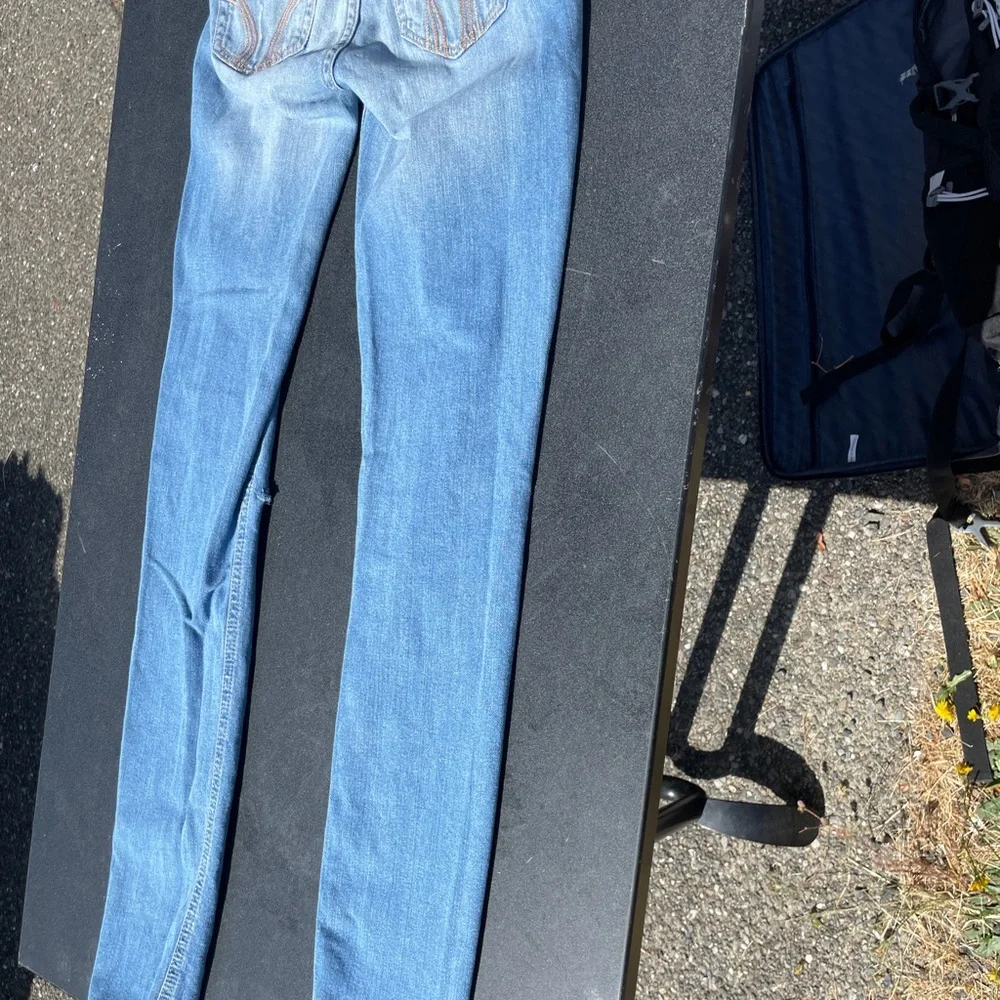 Hollister Ripped Jeans - Picture 3 of 3